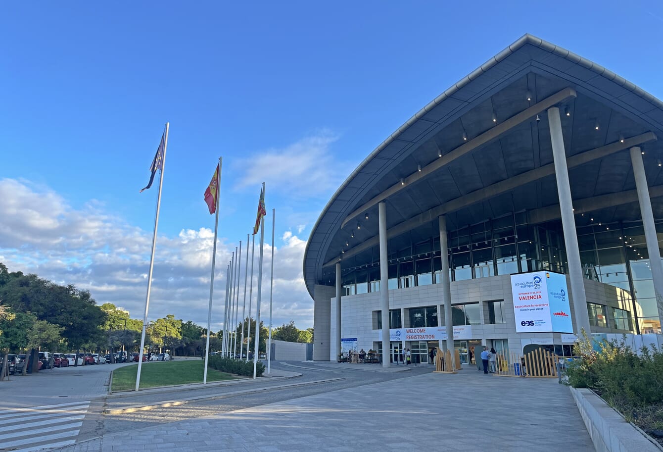 The valencia congress centre at sunrise during an aquaculture conference.