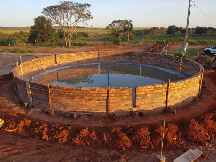 building a circular aquaculture tank