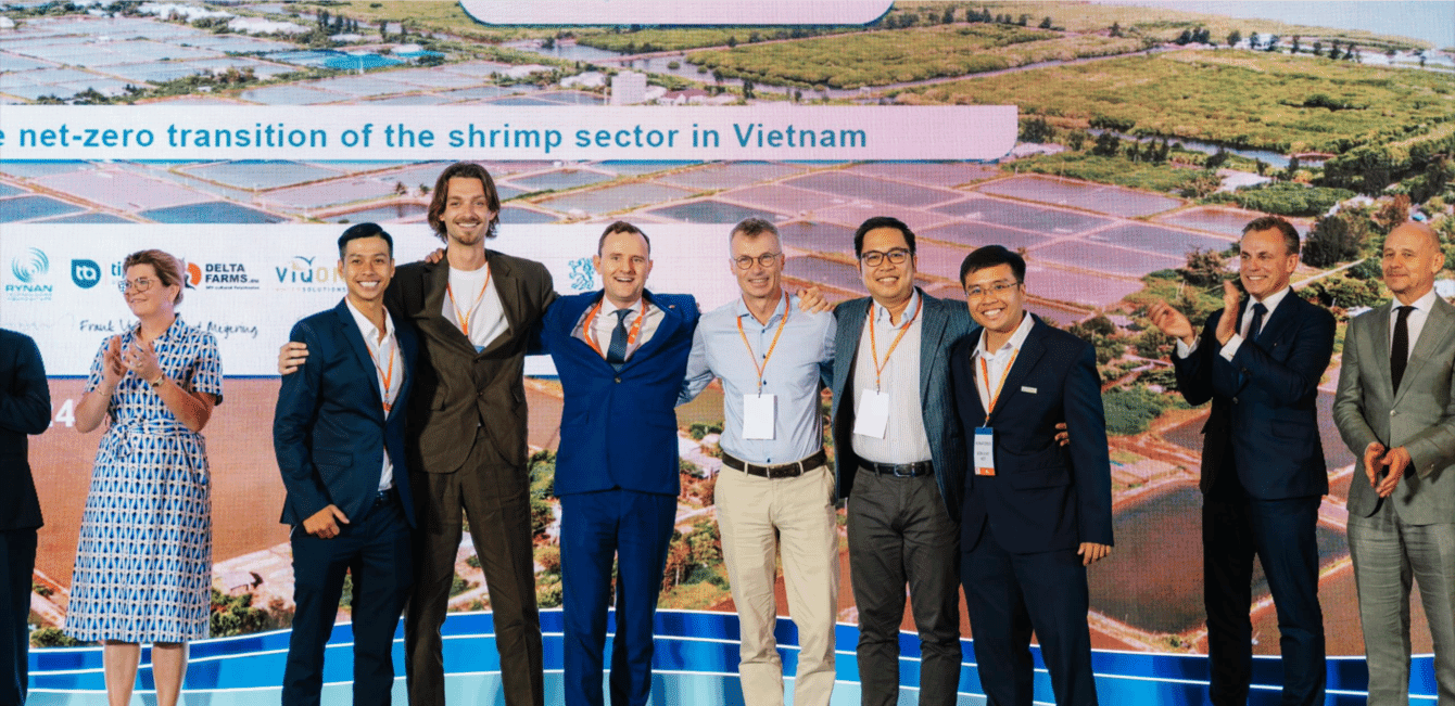 Apresentação da Shrimp Tech Vietnam.